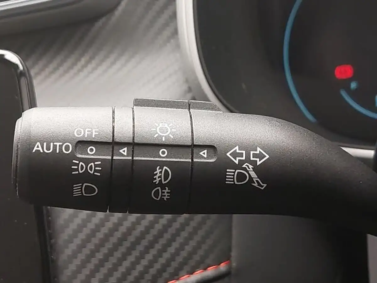 2023-mg-zs-suv-15-vti-tech-exclusive-big-14