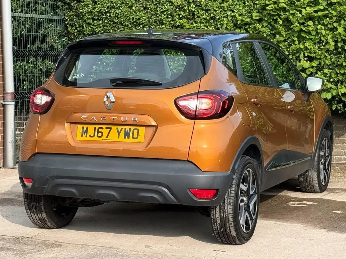 2017-renault-captur-09-tce-dynamique-nav-big-69