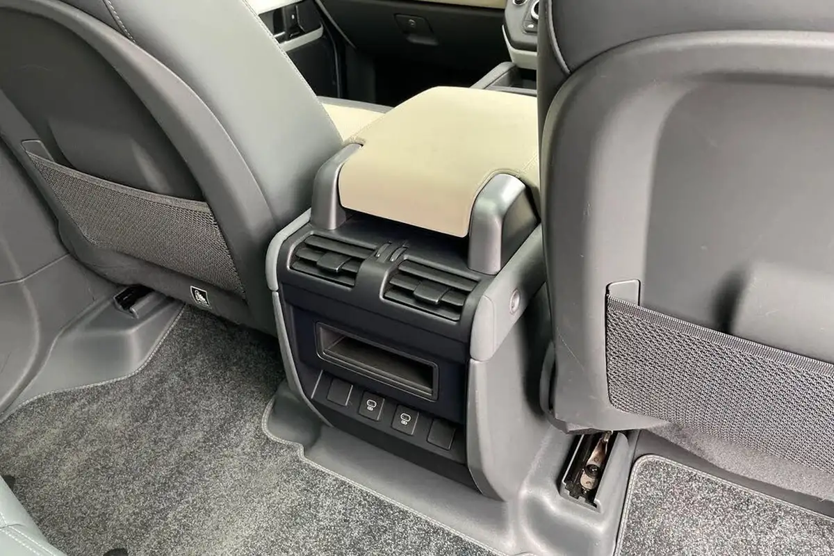 2022-land-rover-110-defender-30-d250-x-dynamic-se-big-57