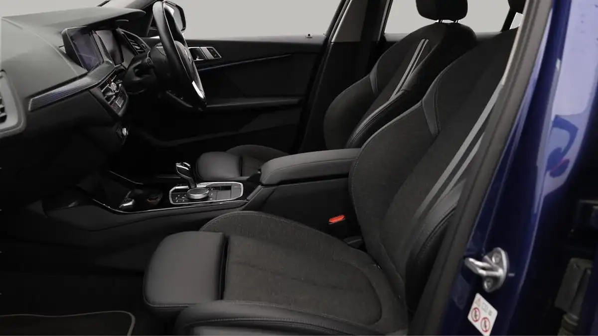 2022-bmw-1-series-15td-116d-sport-dct-big-14
