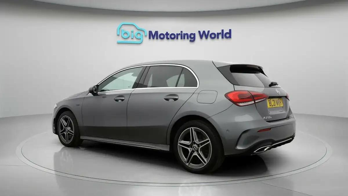 2021-mercedes-benz-a-class-13-a250e-amg-line-executive-hatchback-5d-big-5