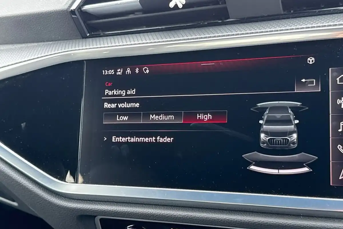 2022-audi-q3-15-35-tfsi-black-edition-codcomfort-sound-pack-station-wagon-big-57