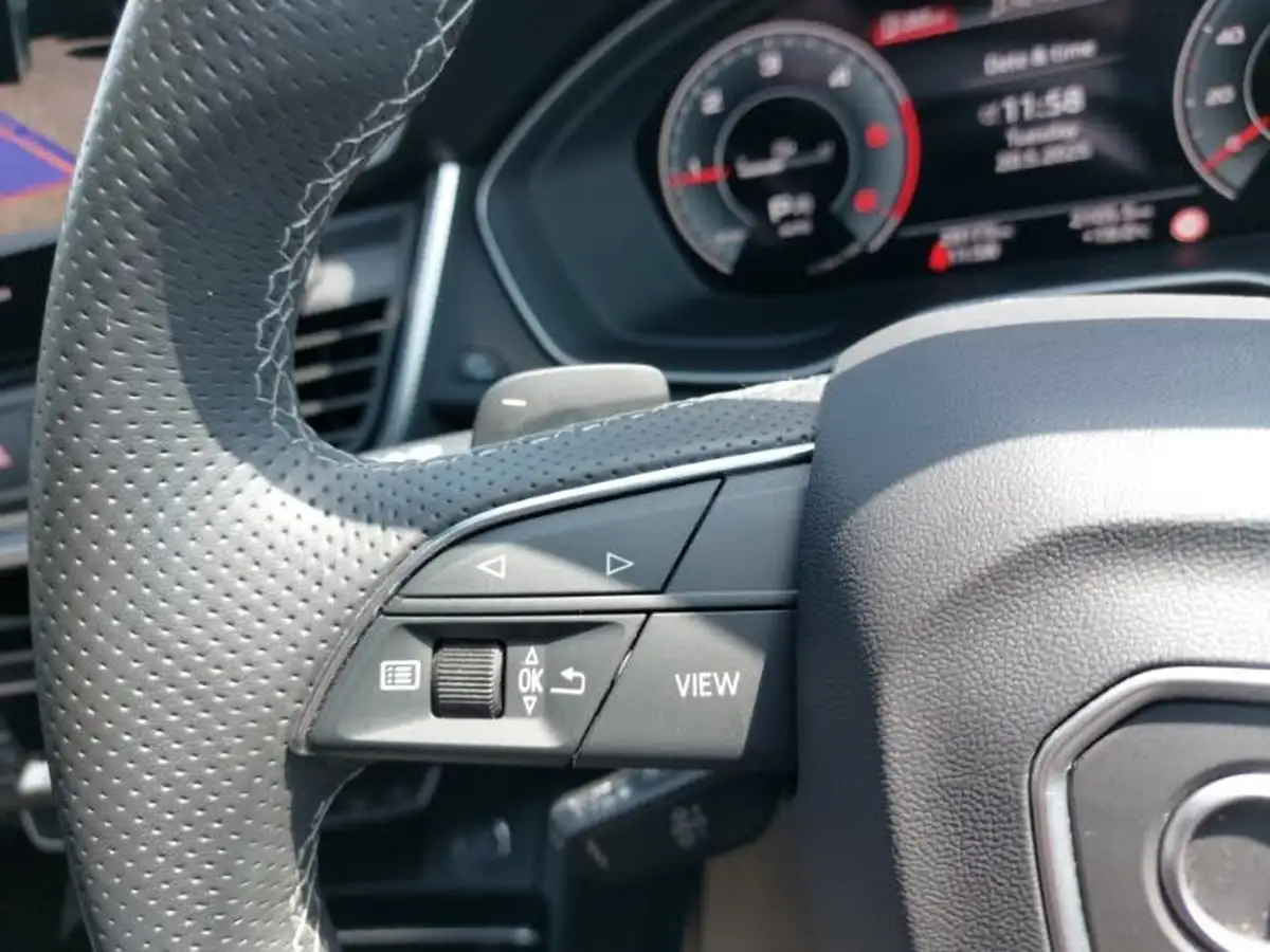 2024-audi-q5-20-tdi-s-line-big-14