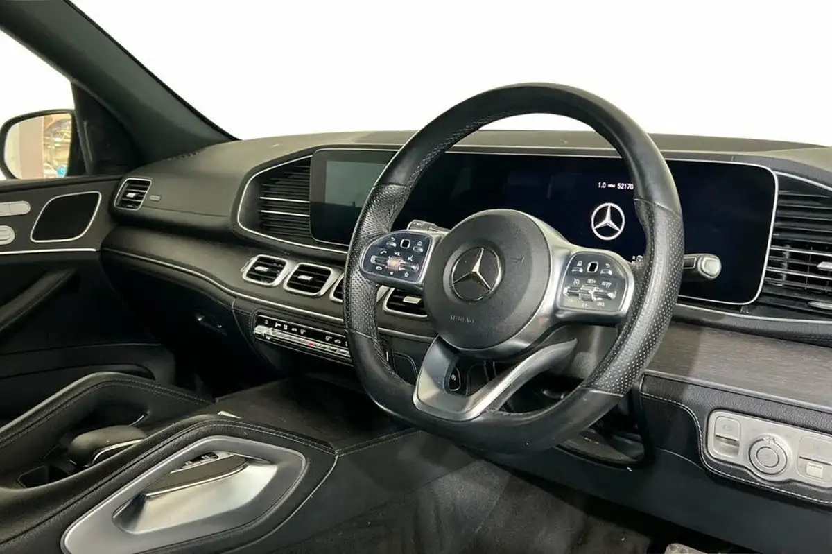 2020-mercedes-benz-gle-class-20d-gle300d-amg-line-5-big-8