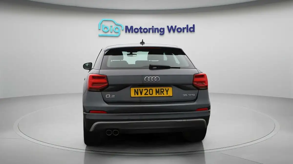 2020-audi-q2-15-35-tfsi-s-line-1495cc-tronic-big-6