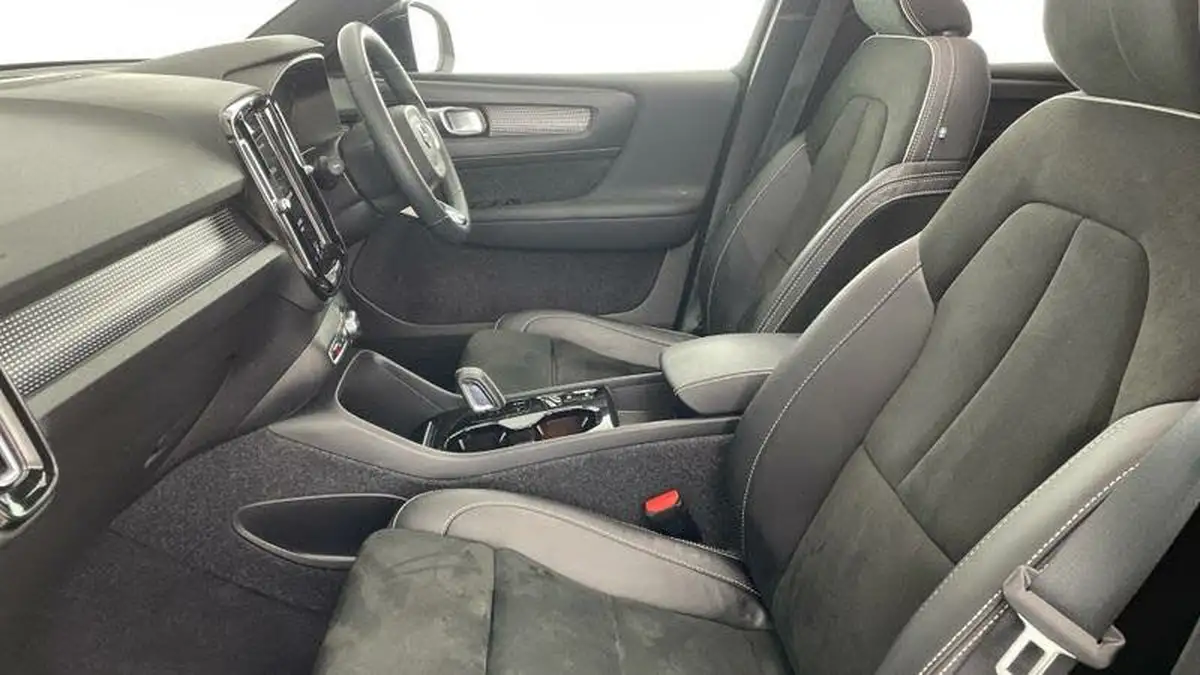 2021-volvo-xc40-15-t5-r-design-262bhp-big-40