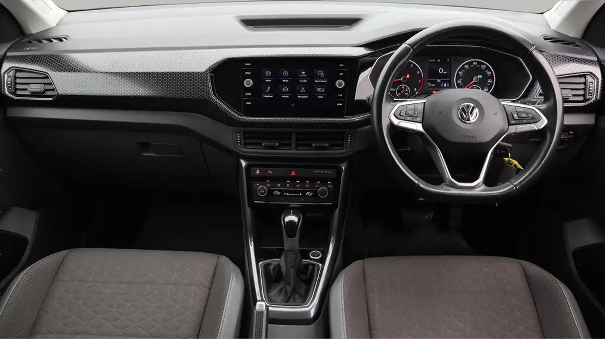 2020-volkswagen-t-cross-10-tsi-sel-115ps-dsg-big-13