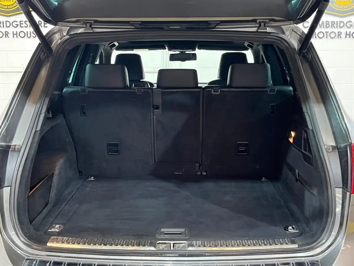 2016-volkswagen-touareg-30tdi-r-line-262ps-2967cc-big-14