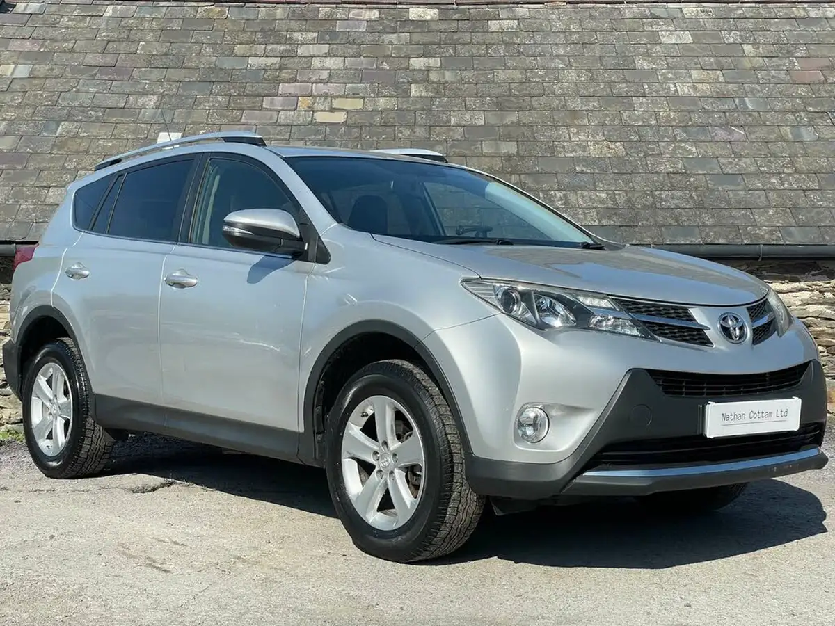2013-toyota-rav4-20td-invincible-2wd-1990cc-big-2