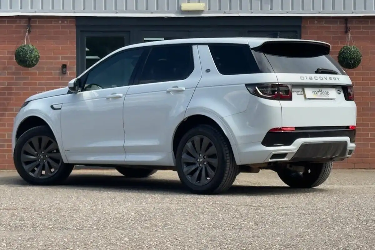 2019-land-rover-discovery-sport-20-d180-r-dynamic-se-big-1