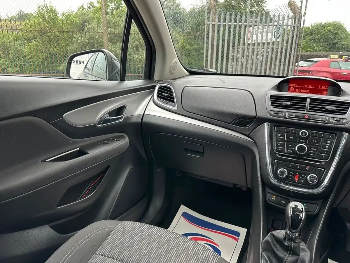 2014-vauxhall-mokka-17cdti-exclusiv-4x4-ss-big-14