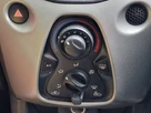 2015-toyota-aygo-10-vvt-i-x-play-5d-small-29