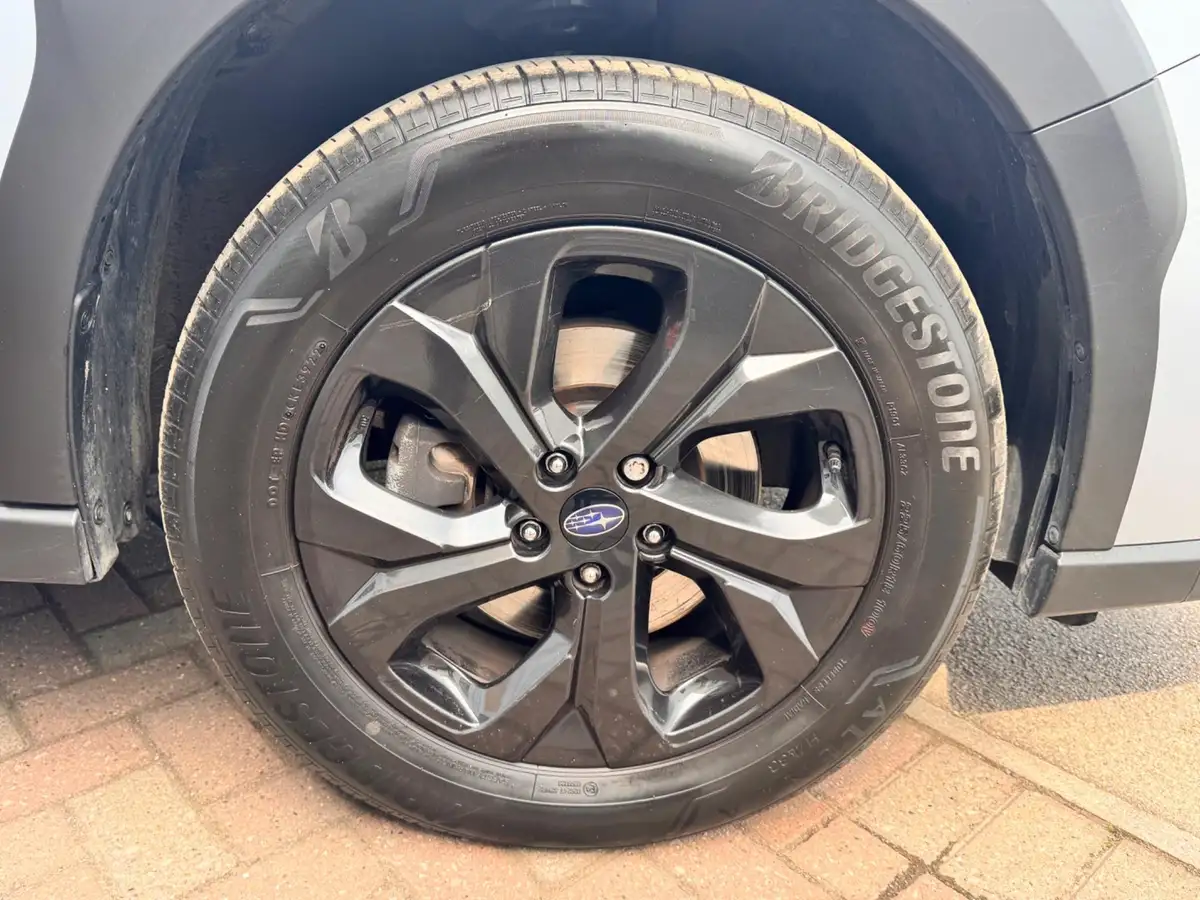 2023-subaru-outback-25i-field-big-17