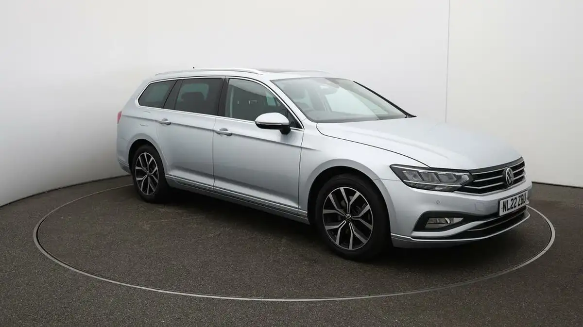 2022-volkswagen-passat-15-tsi-sel-estate-5d-dsg-big-44