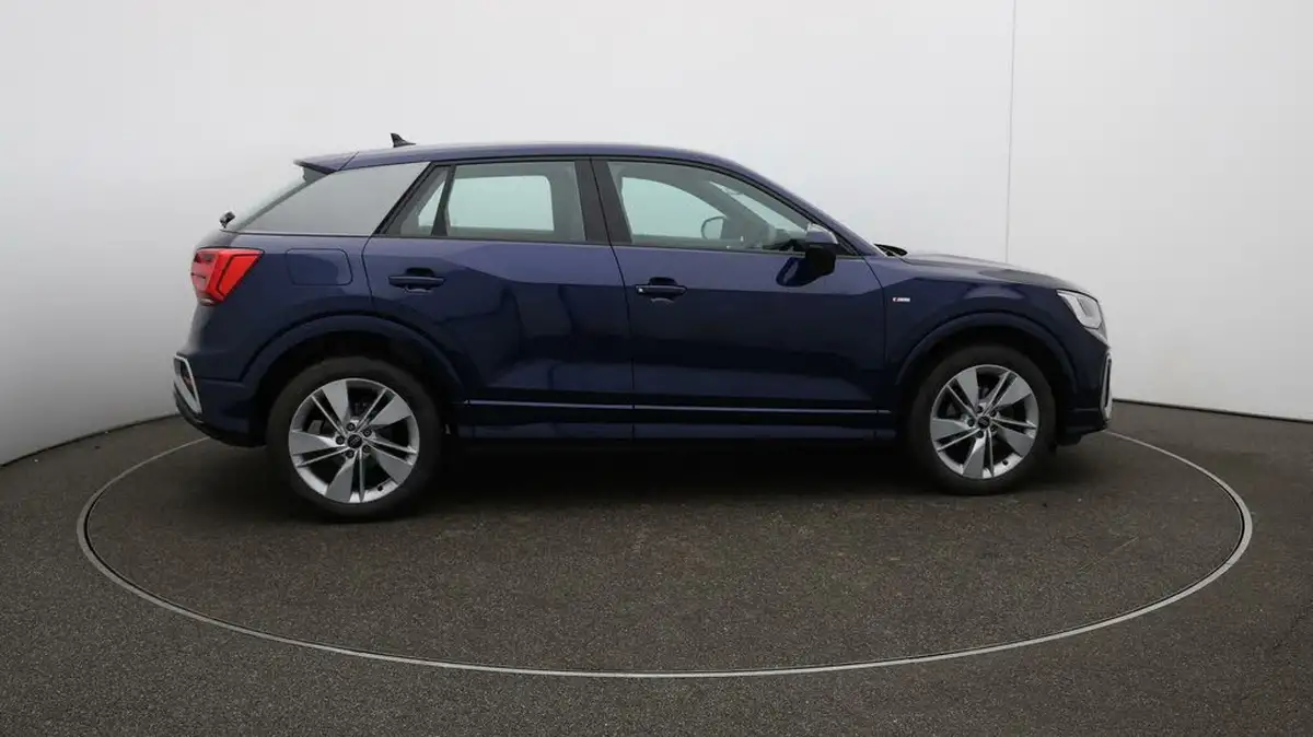 2023-audi-q2-15-35-tfsi-s-line-tronic-big-43