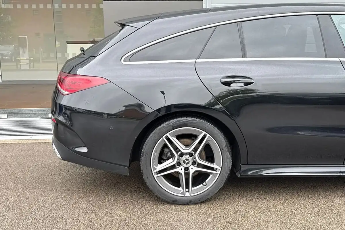2022-mercedes-benz-cla-13-cla-200-amg-line-shooting-brake-5d-big-25