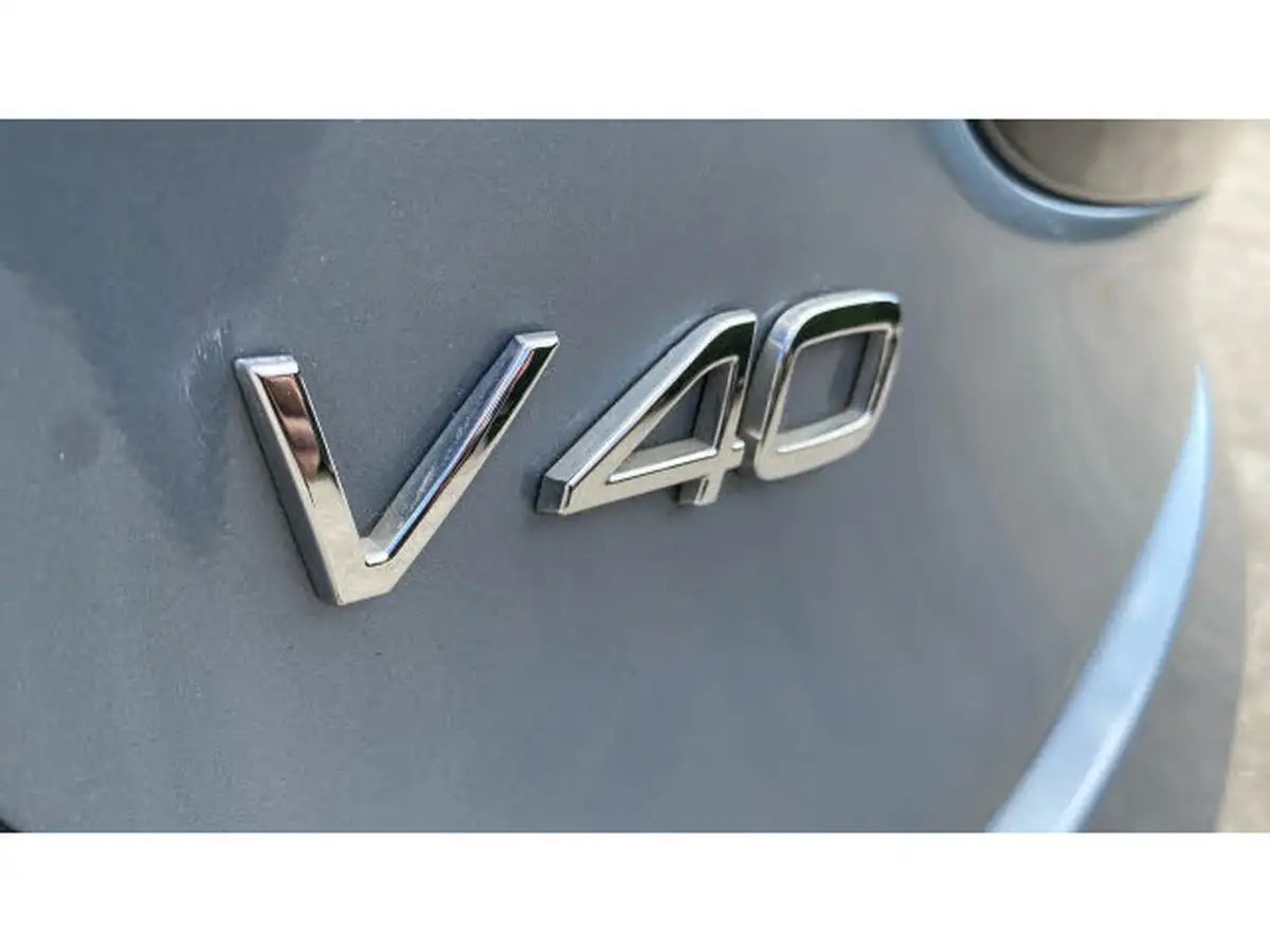 2019-volvo-v40-20td-d3-inscription-edition-big-39