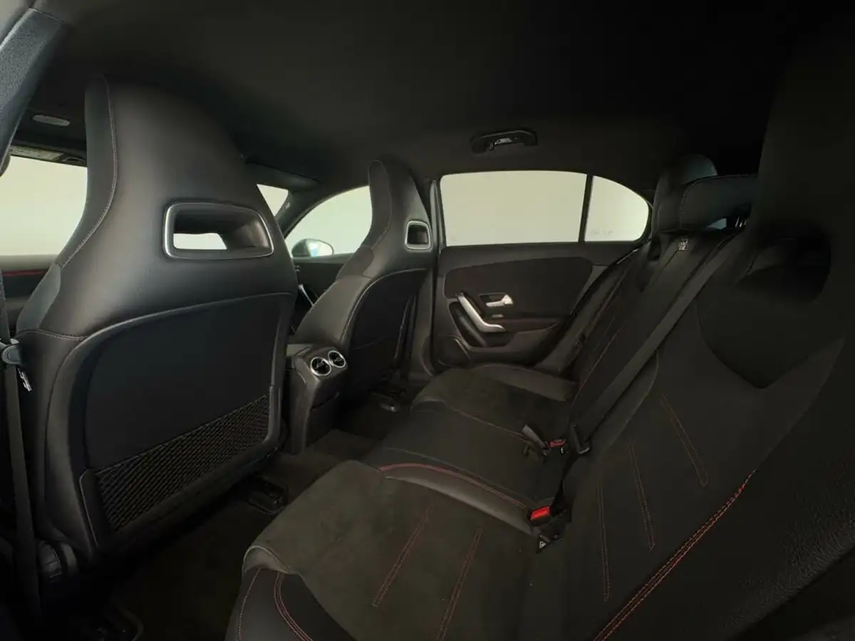 2020-mercedes-benz-a-class-13-a180-amg-line-executive-hatchback-5d-7g-dct-big-14