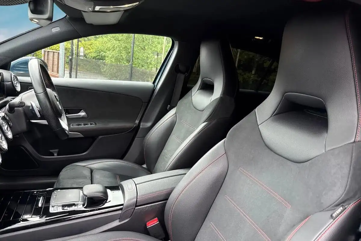 2019-mercedes-benz-a-class-15d-a180d-amg-line-premium-hatchback-5d-7g-dct-big-15