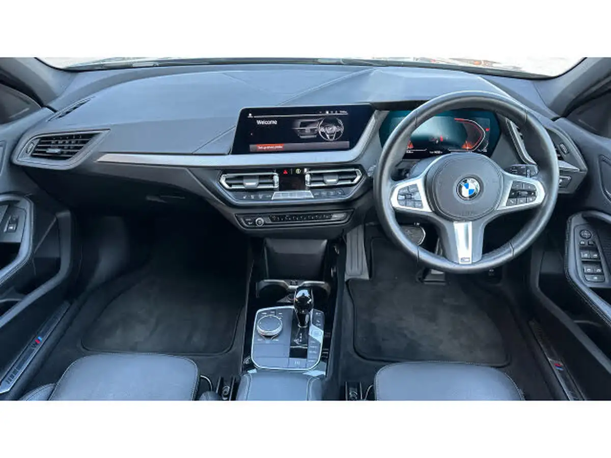 2023-bmw-1-series-15-118i-m-sport-lcp-dct-big-3