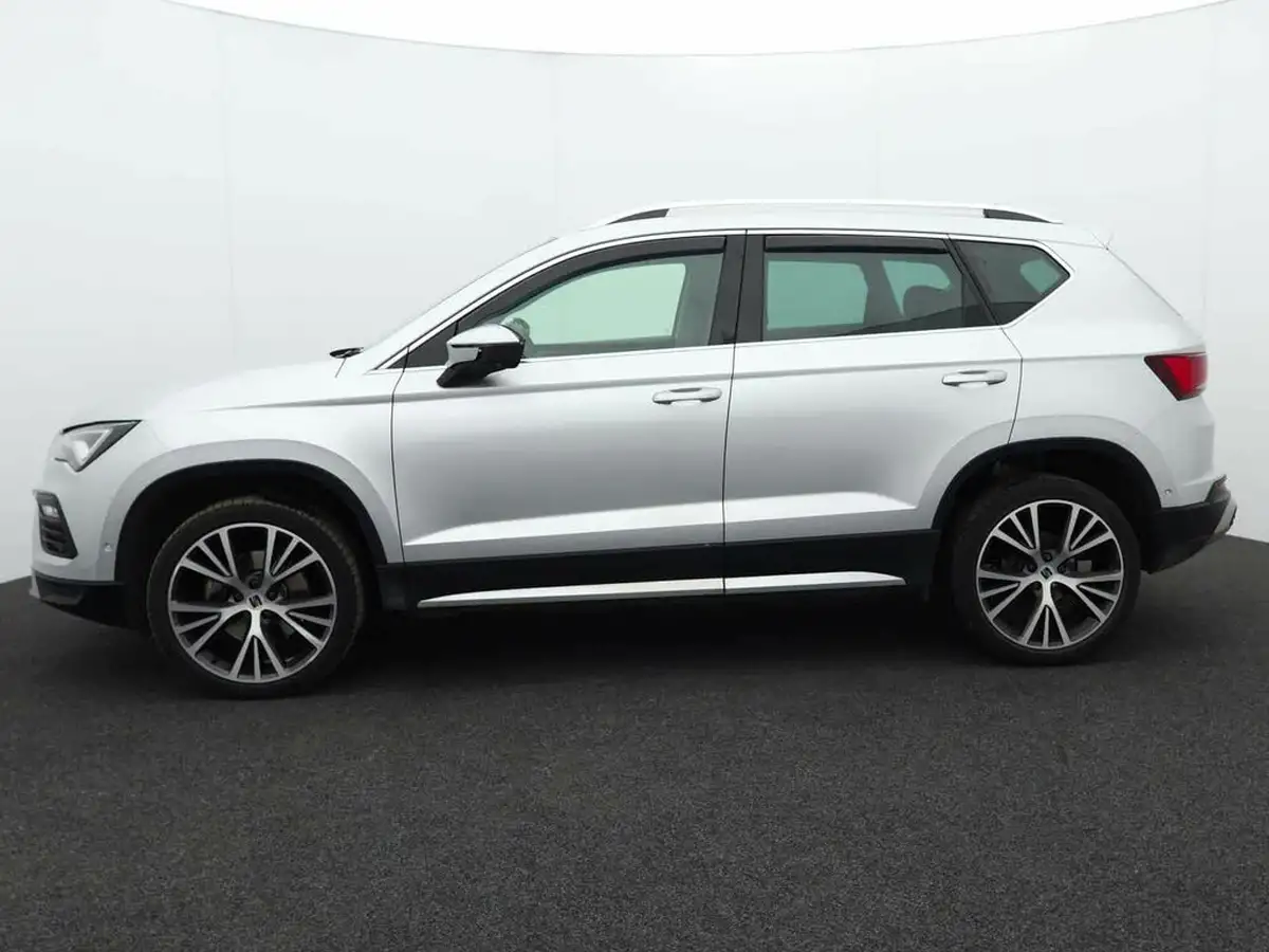 2023-seat-ateca-15-ecotsi-xperience-lux-dsg-big-4