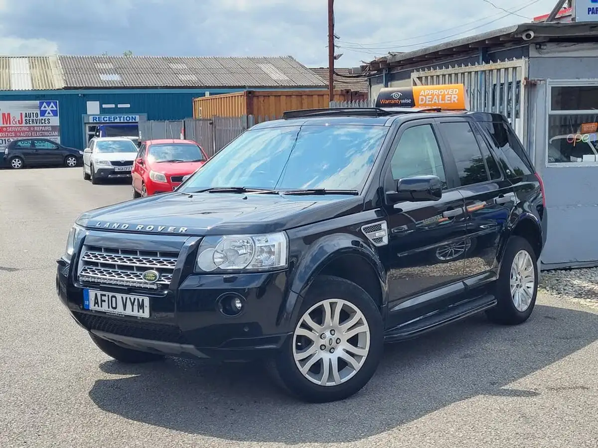 2010-land-rover-freelander-2-22td4e-hse-big-2