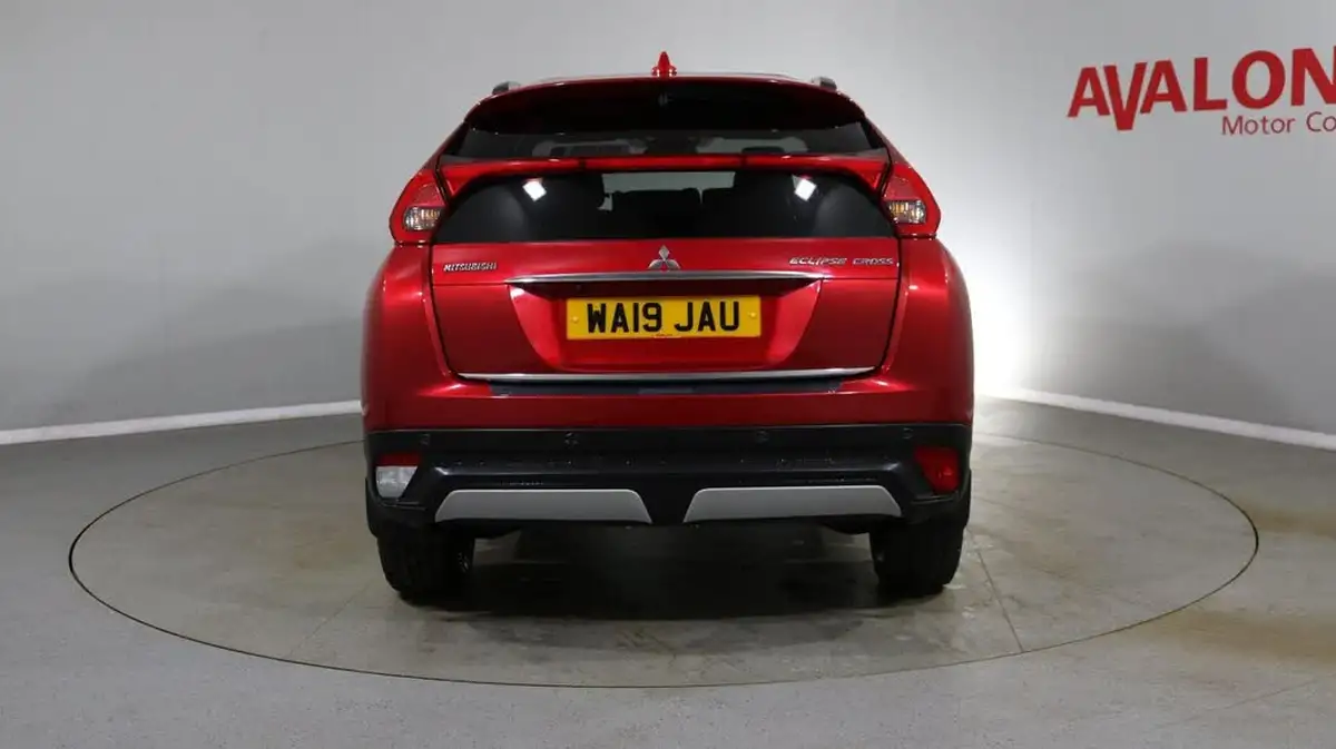 2019-mitsubishi-eclipse-cross-15-3-auto-big-6