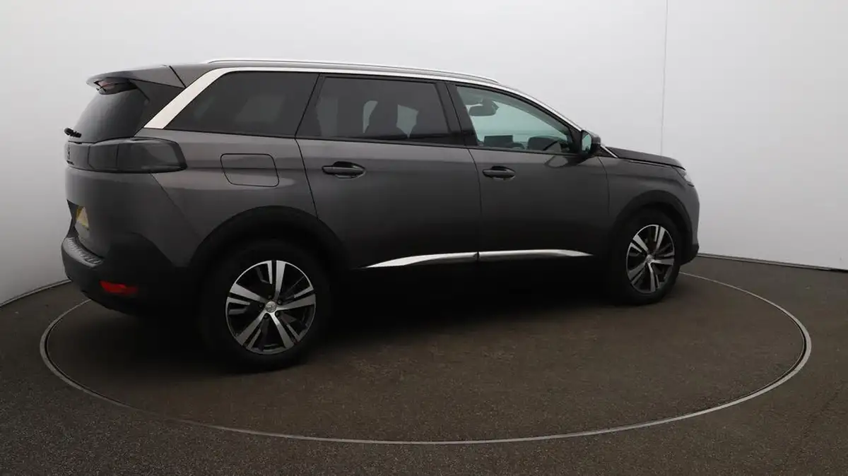 2021-peugeot-5008-suv-12-puretech-allure-premium-big-54