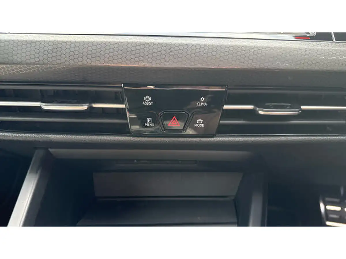2022-volkswagen-golf-20tdi-gtd-big-12
