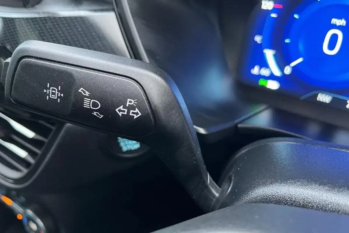 2022-ford-kuga-25t-st-line-x-edition-225ps-phev-big-13