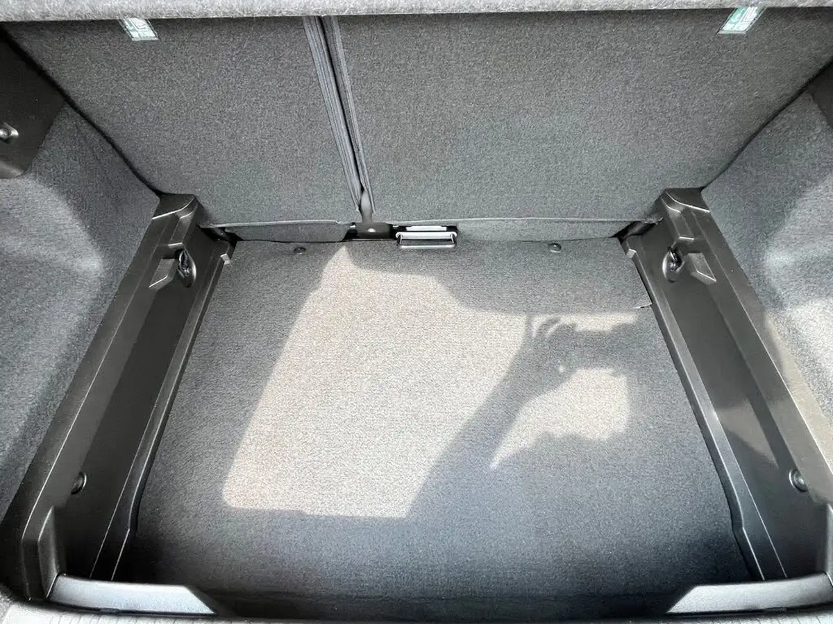 2021-renault-captur-10-tce-iconic-90ps-big-67