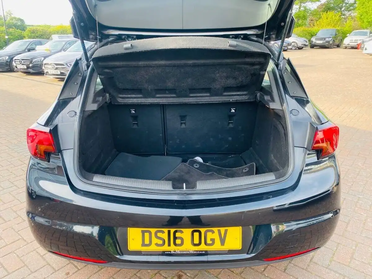 2016-vauxhall-astra-16cdti-sri-nav-110ps-ecoflex-ss-hatchback-big-6
