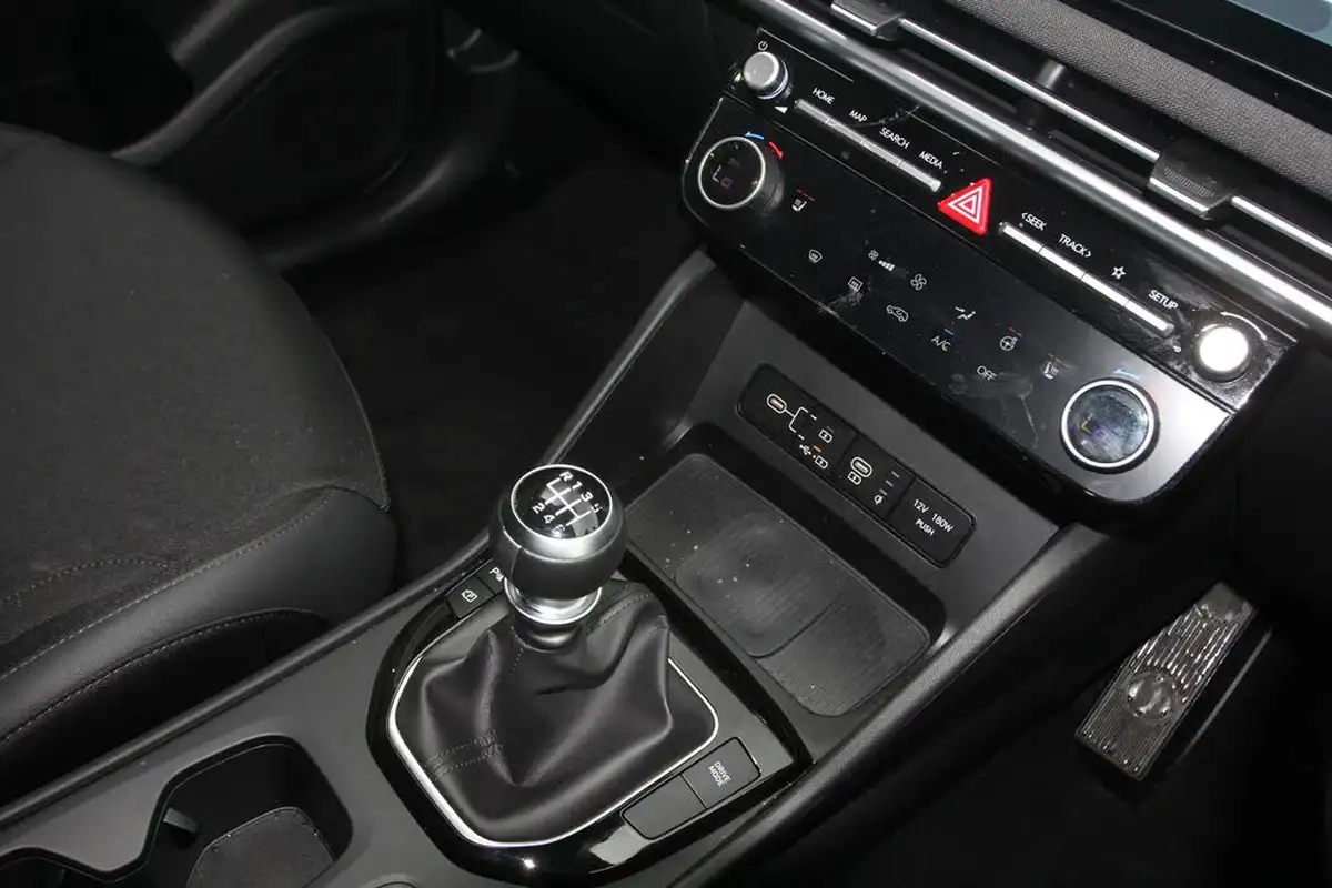 2024-hyundai-tucson-16-t-gdi-premium-160ps-two-tone-roof-big-28