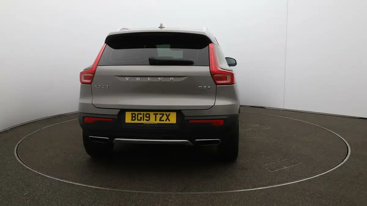 2019-volvo-xc40-20td-d3-inscription-awd-geartronic-big-55