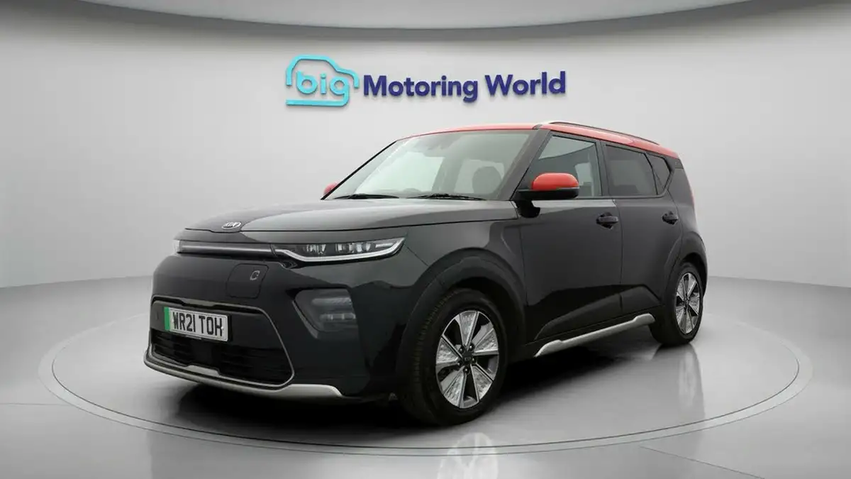 2021-kia-soul-ev-first-edition-big-3