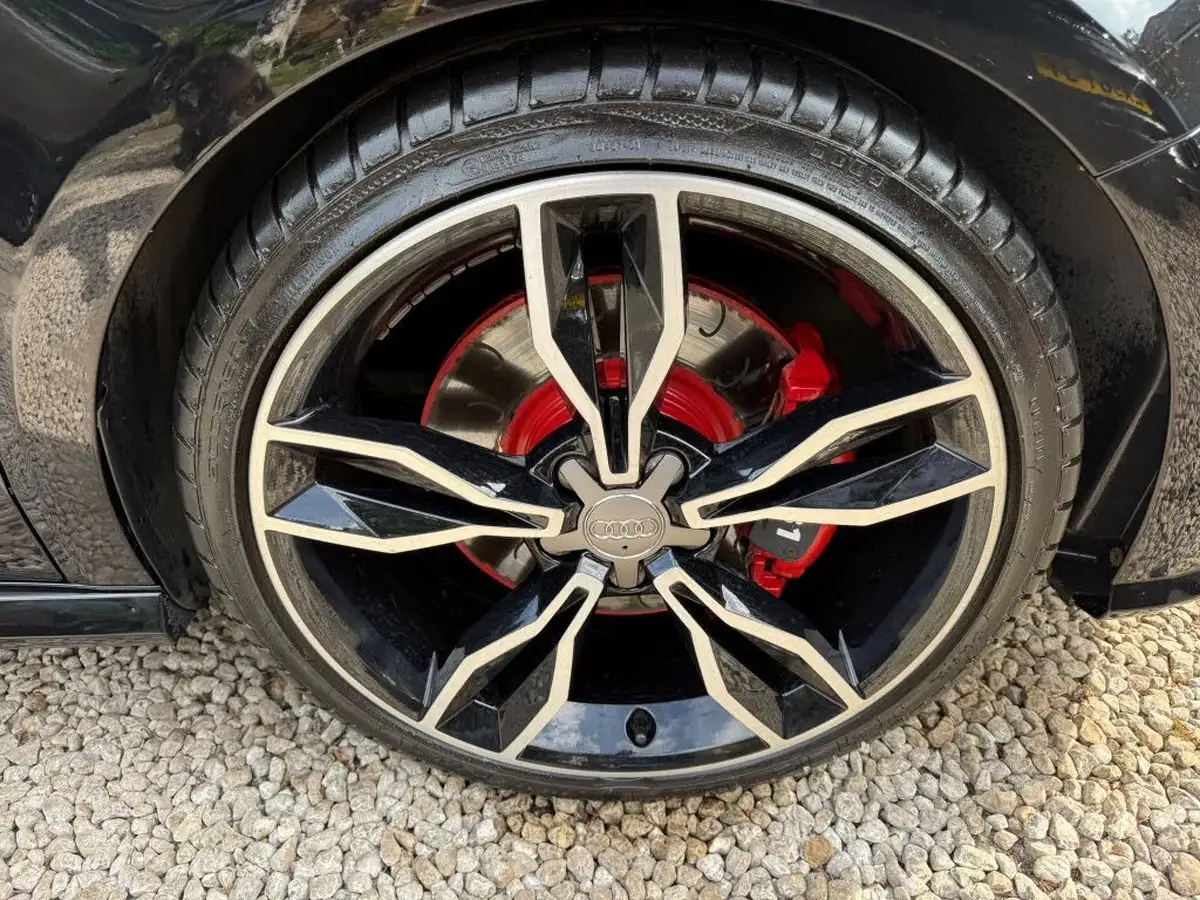 2015-audi-a1-20-s1-hatchback-3d-big-22