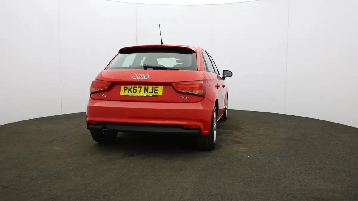 2017-audi-a1-16tdi-sport-nav-sportback-5d-big-63