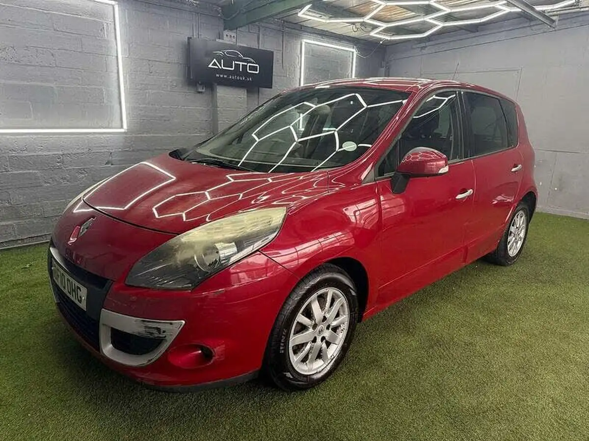 2010-renault-scenic-15td-privilege-tom-tom-big-0