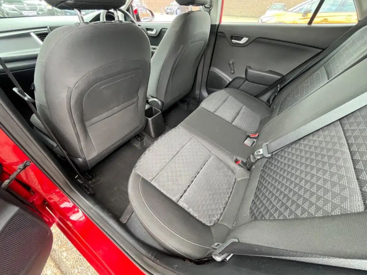 2021-kia-rio-12-dpi-1-big-42