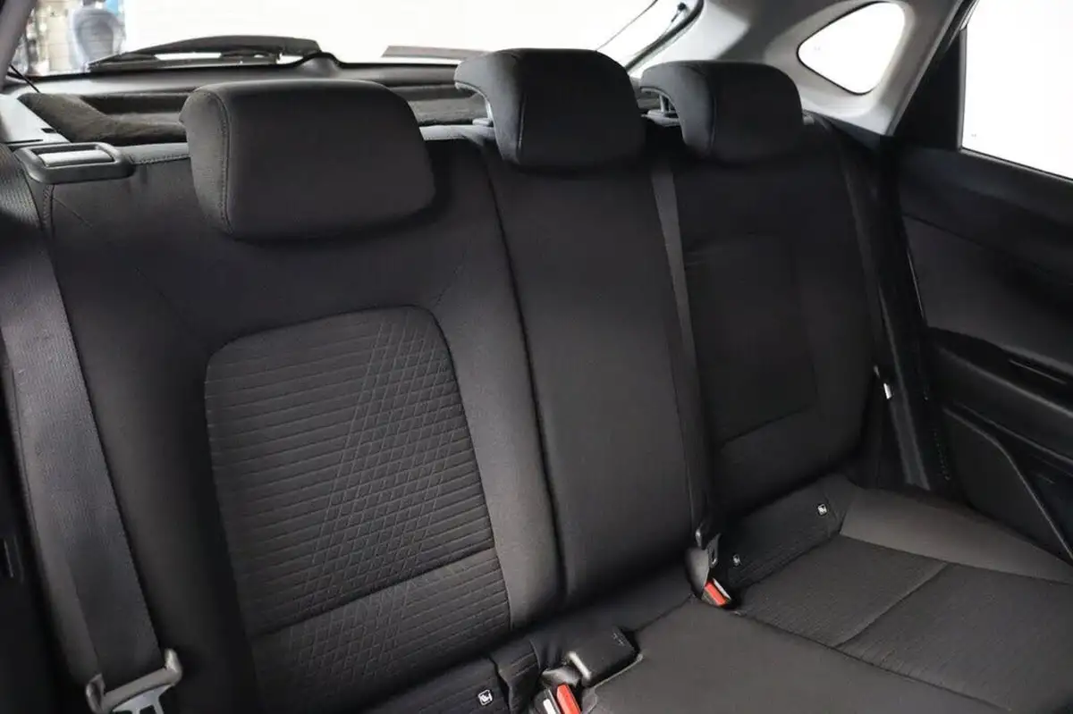 2021-hyundai-i20-10-t-gdi-se-connect-dct-big-27