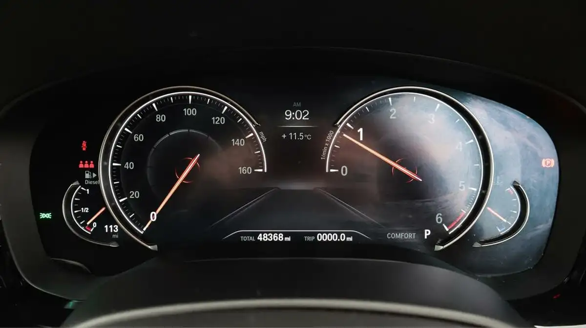 2017-bmw-5-series-20td-520d-m-sport-touring-5d-big-10