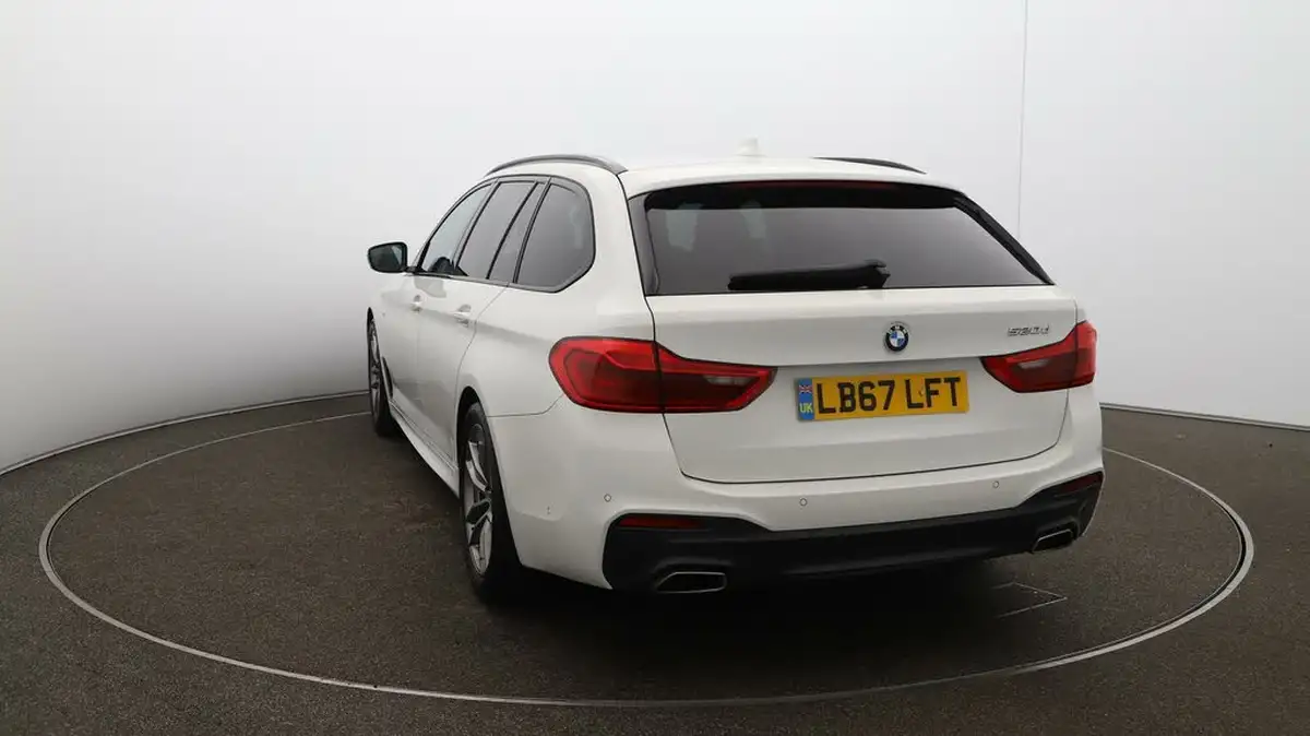 2017-bmw-5-series-20td-520d-m-sport-touring-5d-big-54