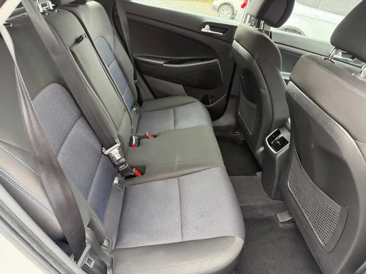2018-hyundai-tucson-16-gdi-blue-drive-se-nav-big-11