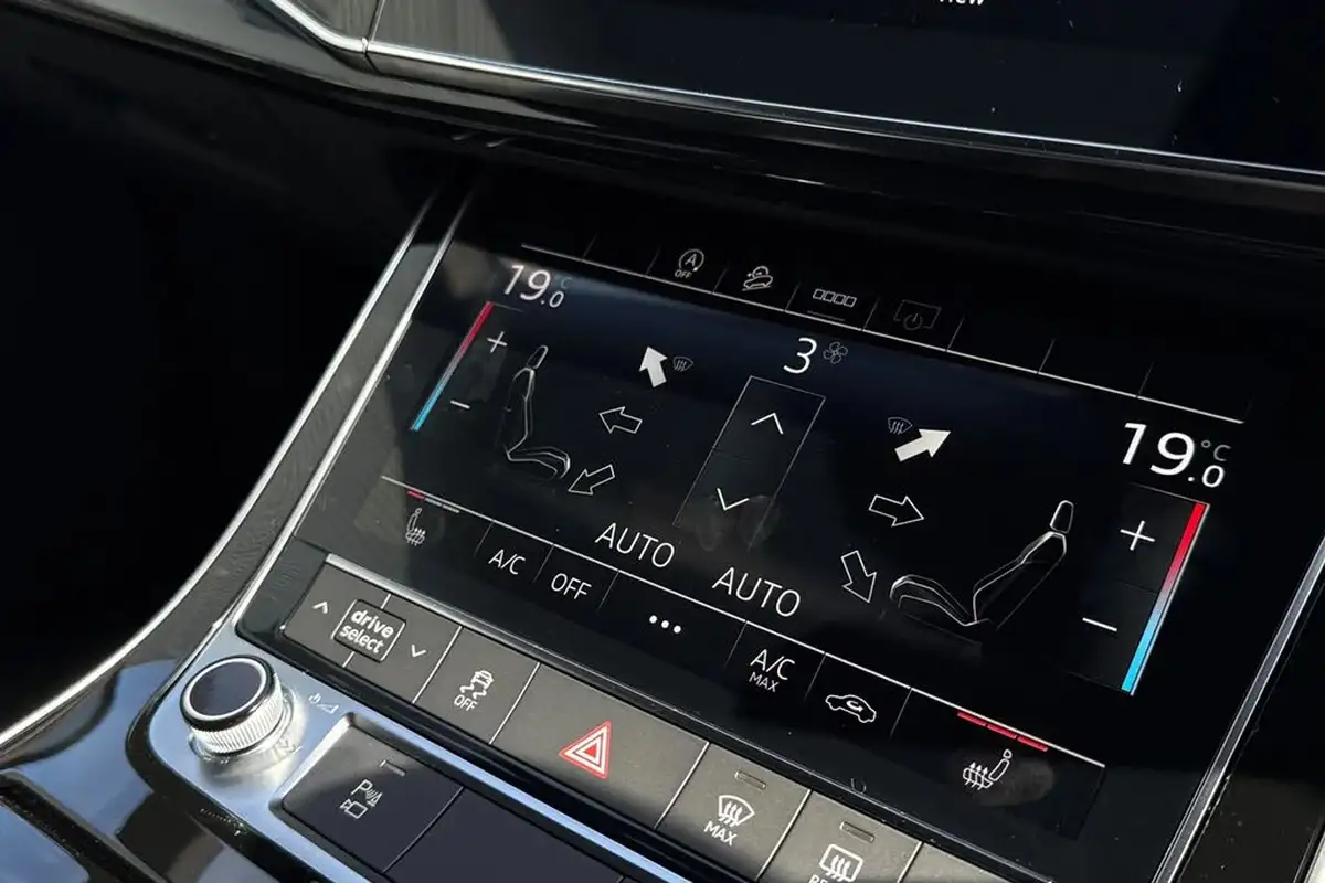 2025-audi-q7-30-45-tdi-black-edition-big-20