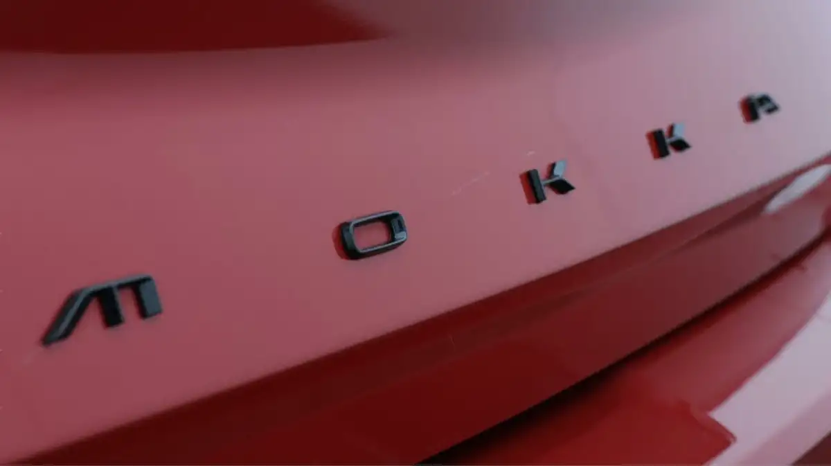 2023-vauxhall-mokka-12-gs-136ps-big-21