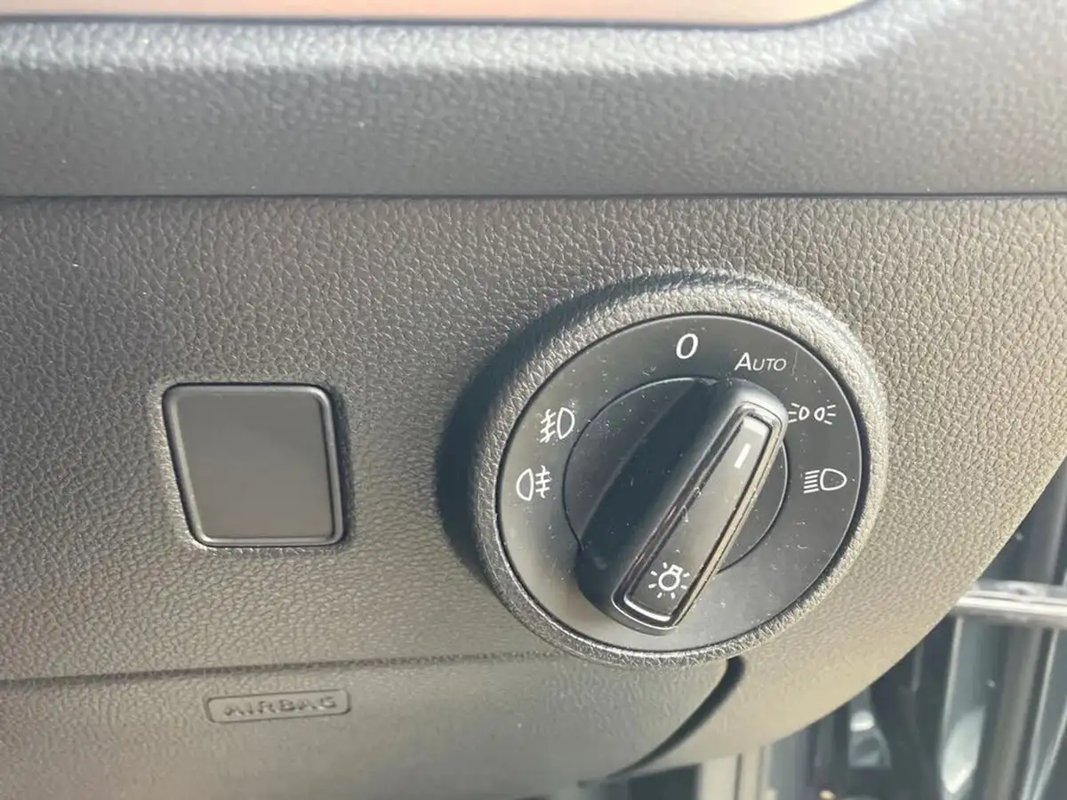 2021-seat-ateca-15-tsi-evo-xperience-dsg-big-37