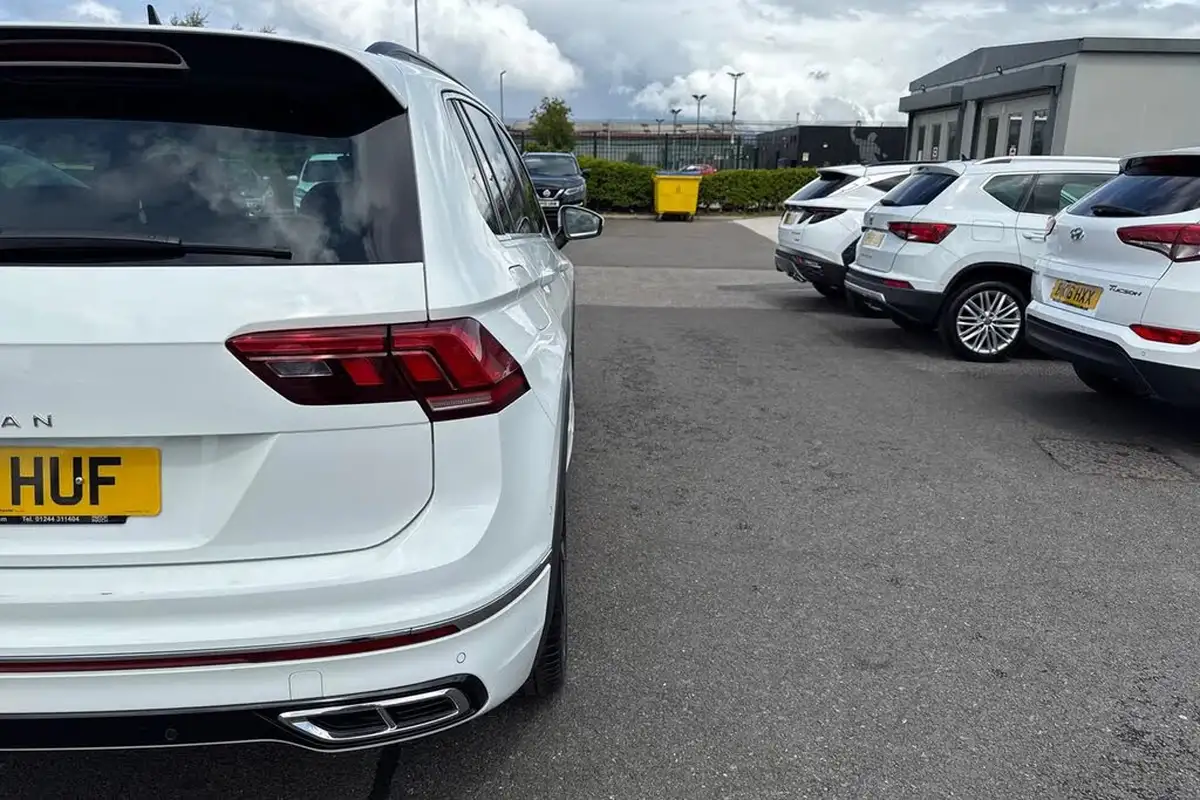 2021-volkswagen-tiguan-15-tsi-r-line-big-37