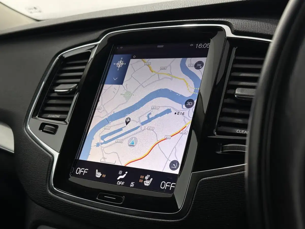 2015-volvo-xc90-20td-momentum-big-21