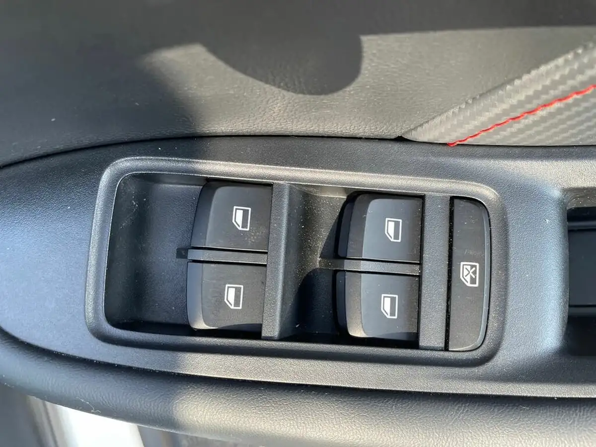2024-mg-zs-suv-10t-gdi-exclusive-auto-big-19