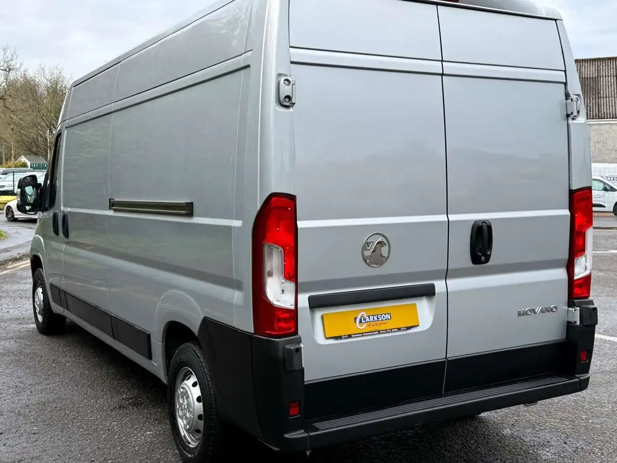 2022-vauxhall-movano-22cdti-l3-h2-3500-dynamic-140pseu6d-big-3